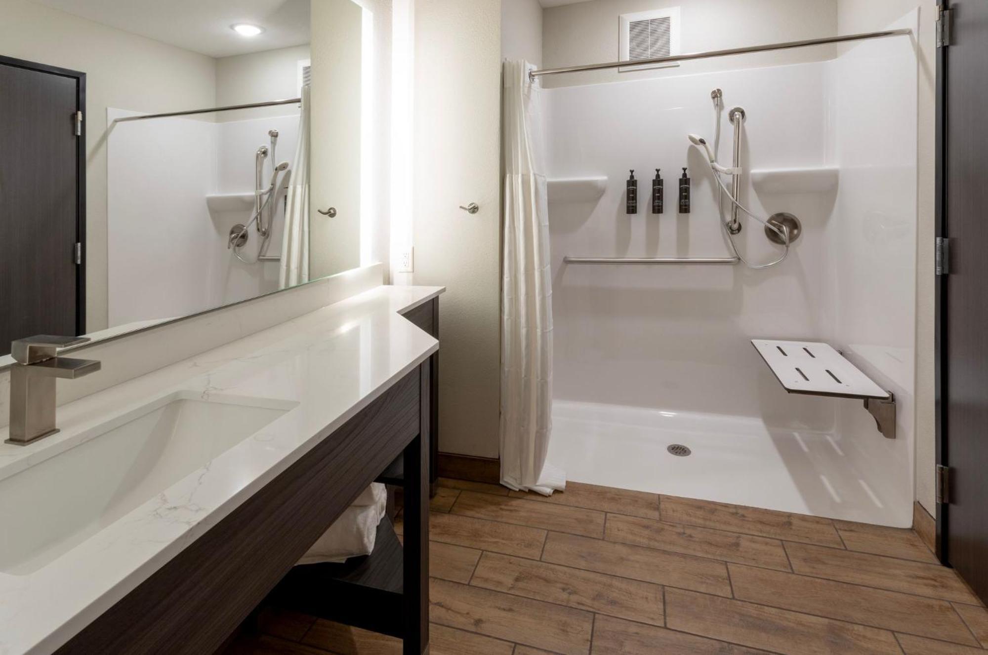 Grandstay Hotel & Suites アルゴナ エクステリア 写真